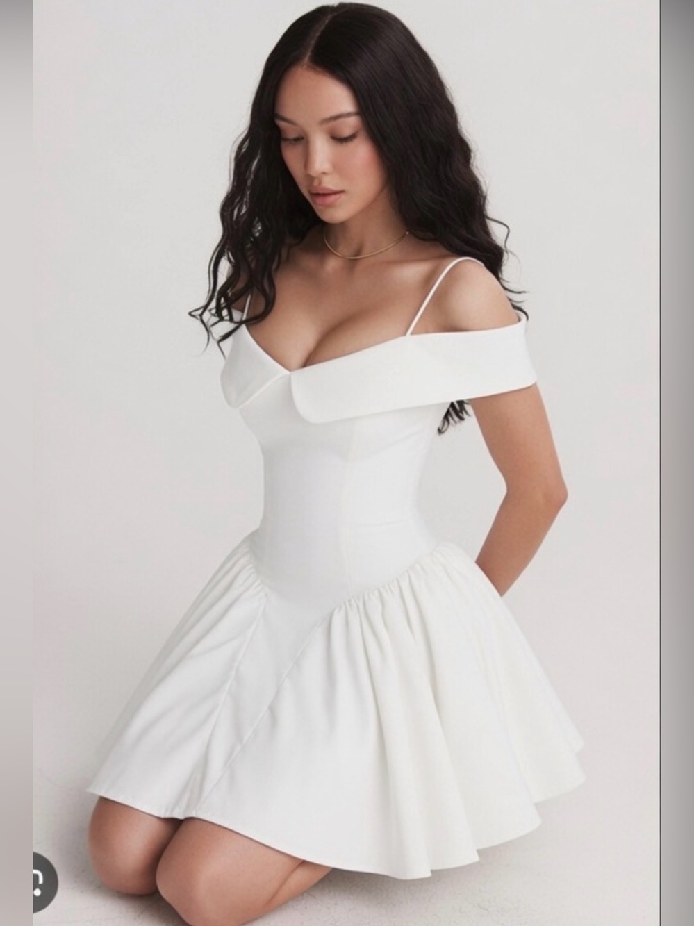 HOUSE OF CB 'Elida'White Twill Off Shoulder Mini Dress/Size XSmall US2-4 $269 - Picture 5 of 14